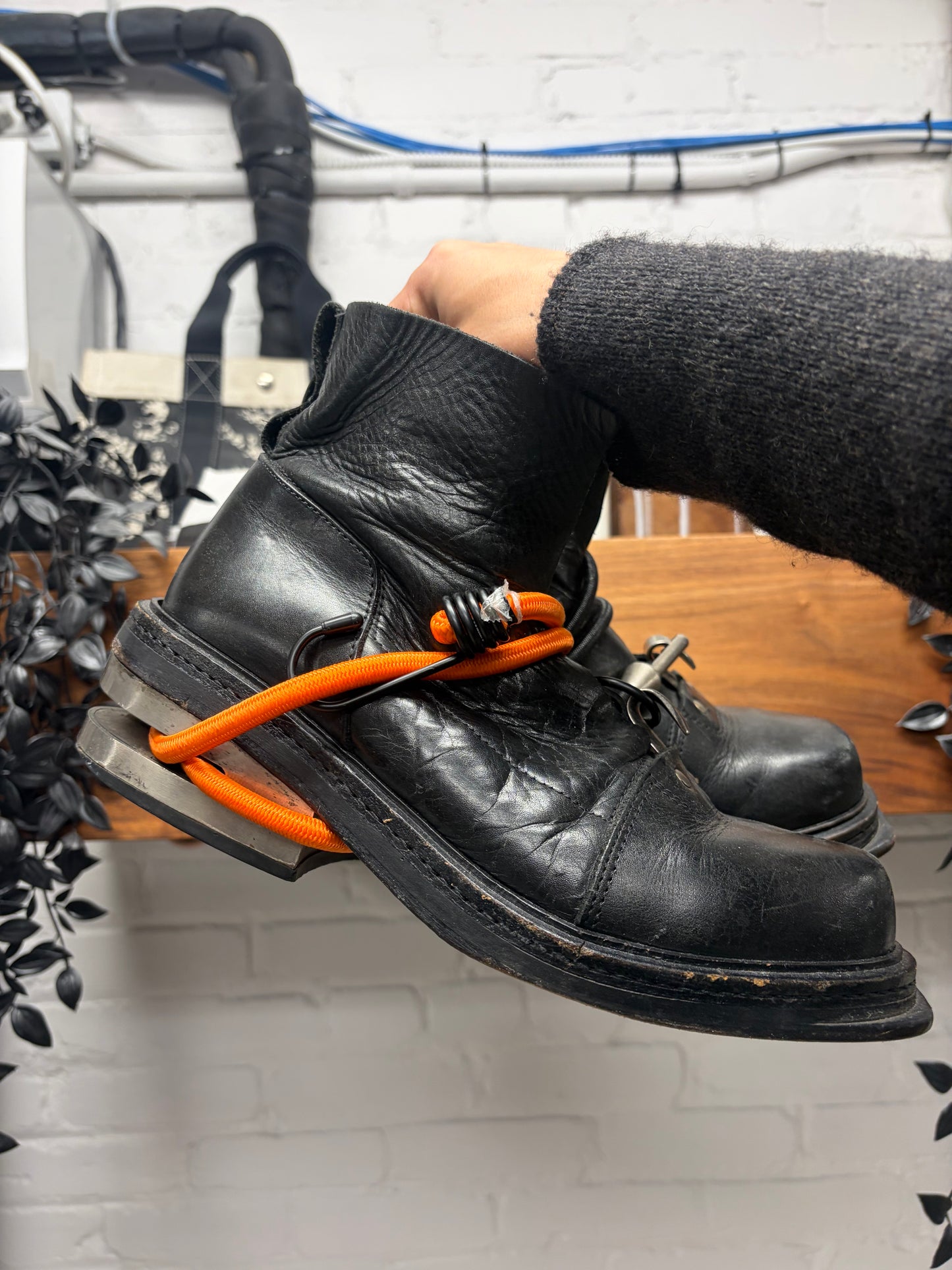 Dirk Bikkembergs Bungee Cord Metal Heel Black Leather Boots