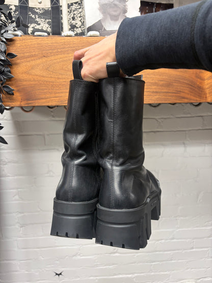 Balenciaga ‘Bulldozer’ Black Patent Leather Platform Sole Combat Boots
