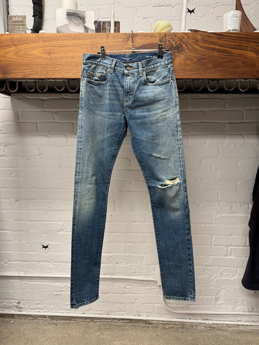 2015 Saint Laurent by Hedi Slimane ‘D02’ Knee Distressed Blue Skinny Jeans