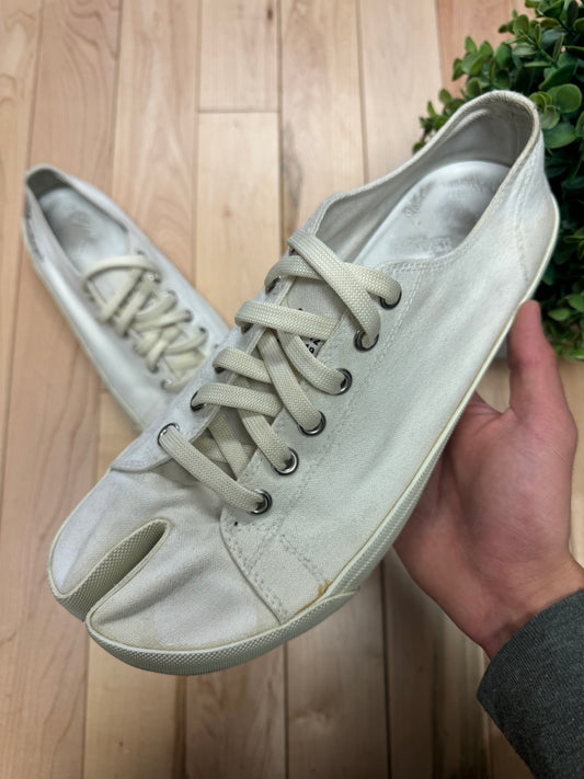 Maison Margiela Tabi Split Toe Low Top Sneakers