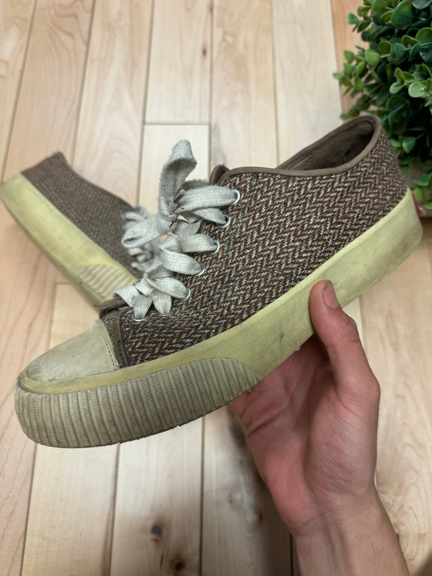 Visvim ‘Skagway’ Tweed Low Top Sneakers