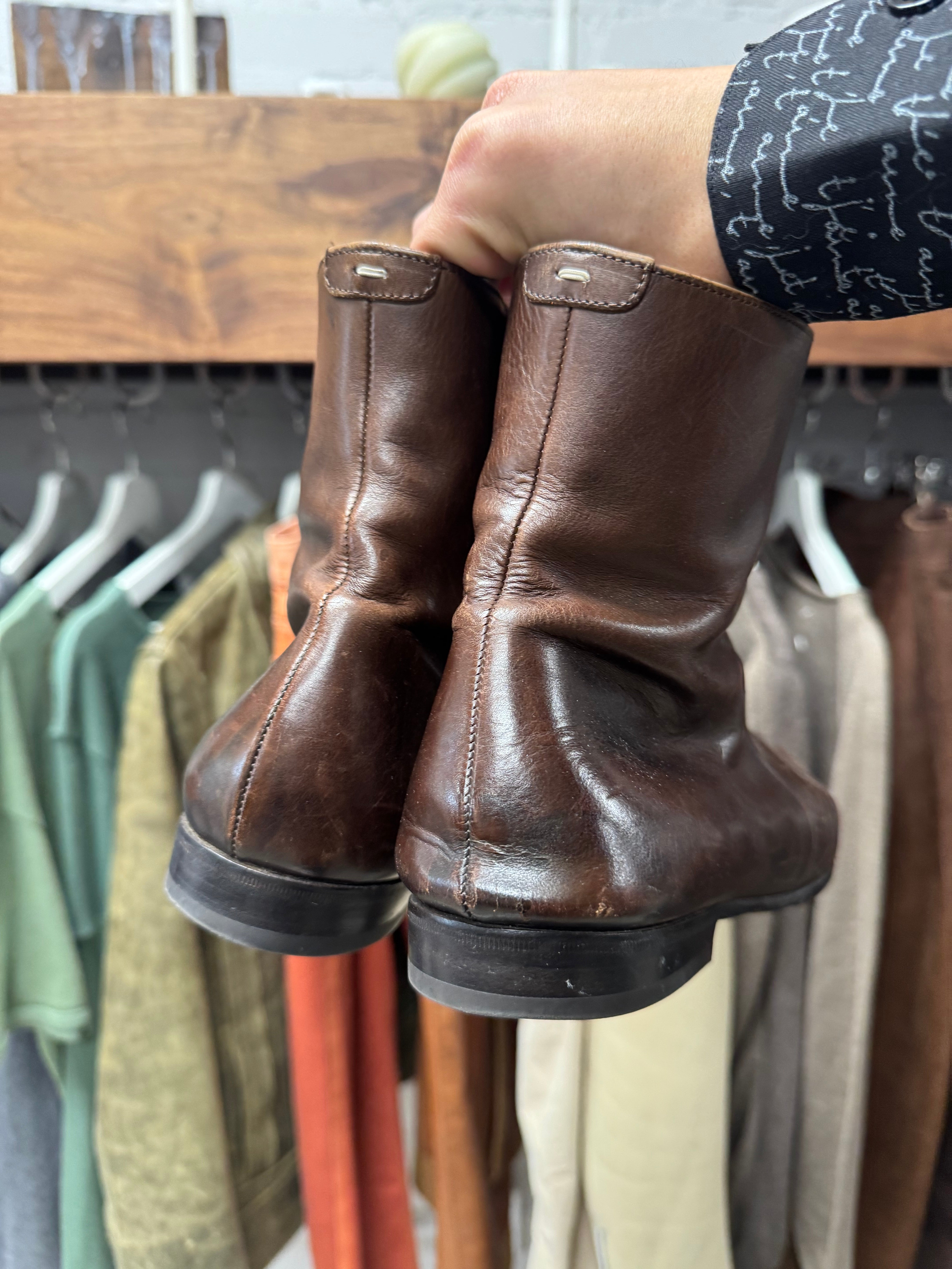 マルジェラ　ブラウンレザー ジッパーブーツ Maison Margiela 'Natural Patina' Brown Leather Side-Zip