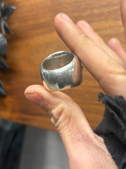 Chrome Hearts ‘Classic Oval Cross’ 925 Silver Ring