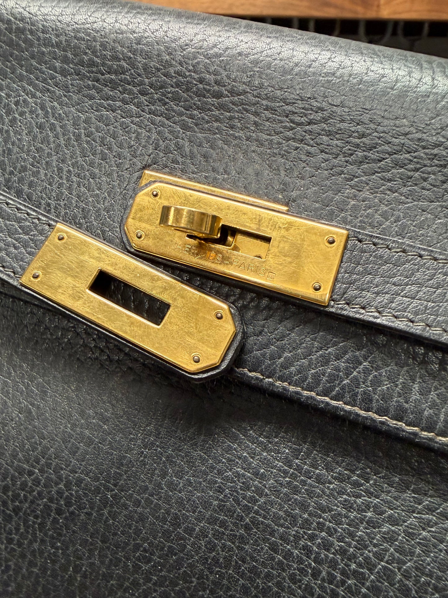 1991 Hermes ‘Kelly 35’ Retourne Black Calfskin/Gold Hardware Handbag