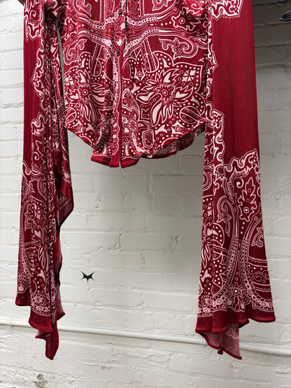 SS2004 Gucci by Tom Ford ‘Cruise’ Bell Sleeve Red Silk Paisley Button Up Shirt