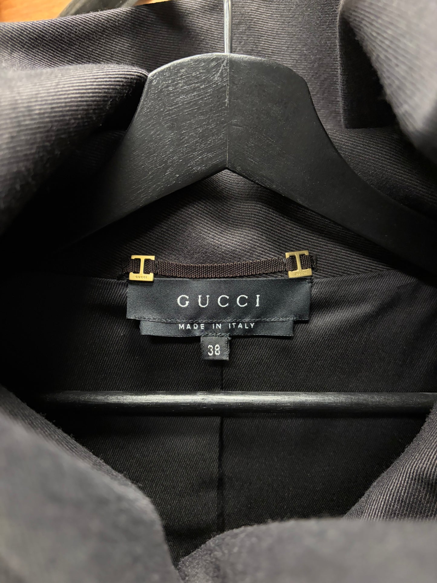 AW2003 Gucci by Tom Ford ‘Runway Look #11’ Asymmetric Collar Jacket