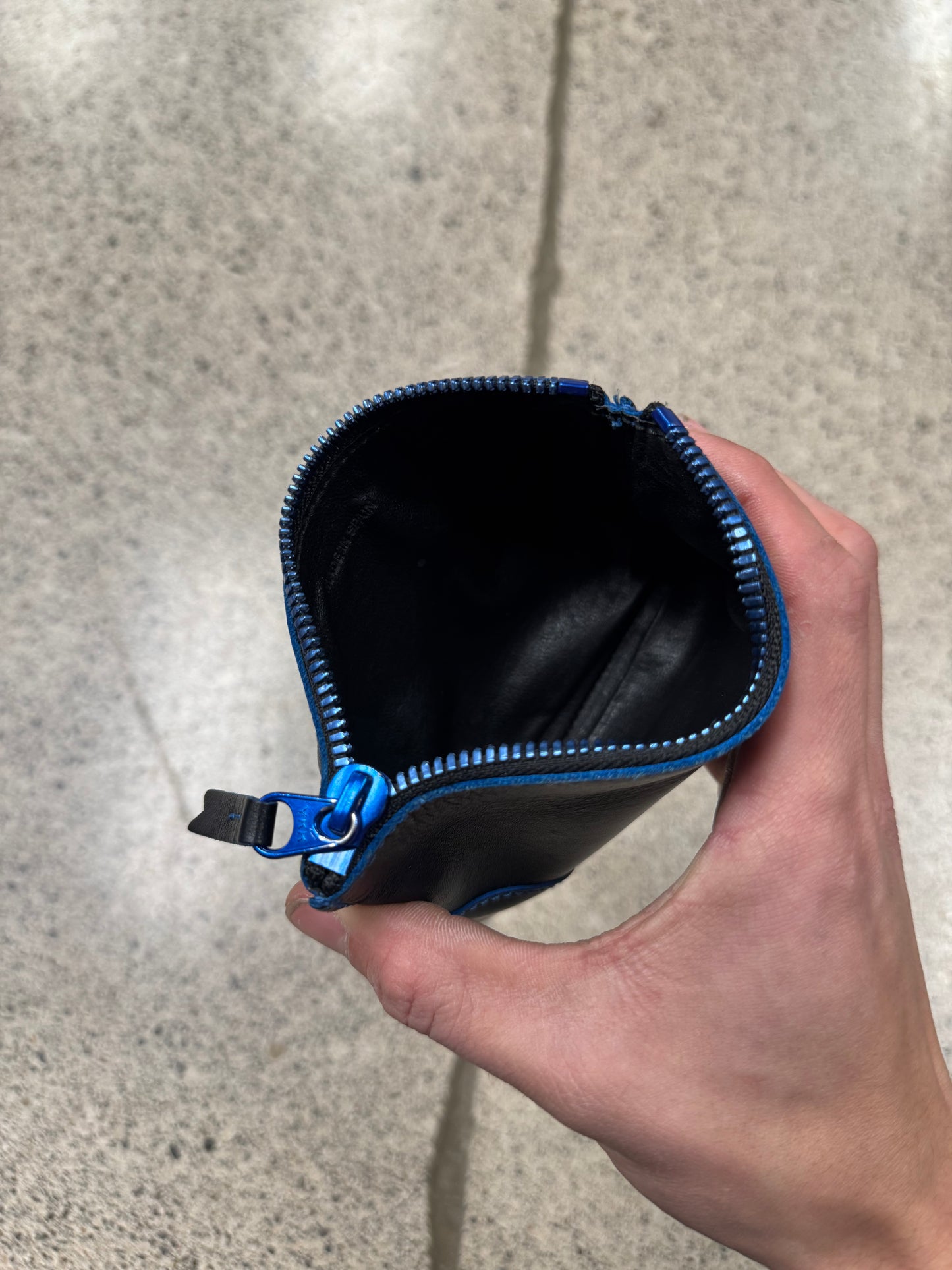 Comme Des Garçons Black/Blue Leather Zip Wallet