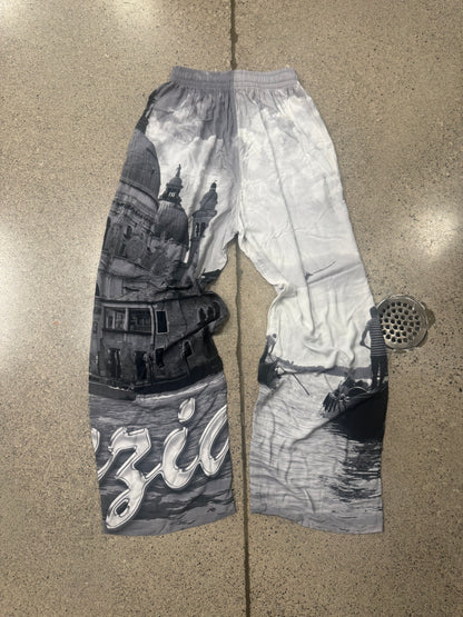 2020 Balenciaga 'Paradise' Wide
Leg Sweatpants
