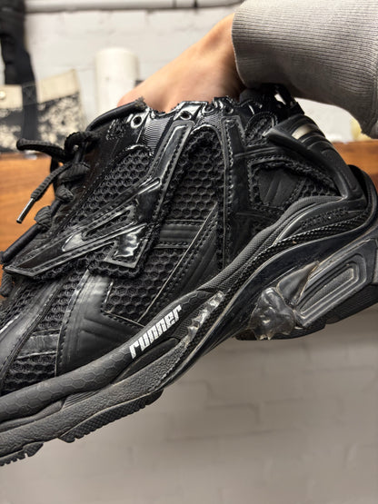 Balenciaga ‘Runner’ Black Low Top Sneakers