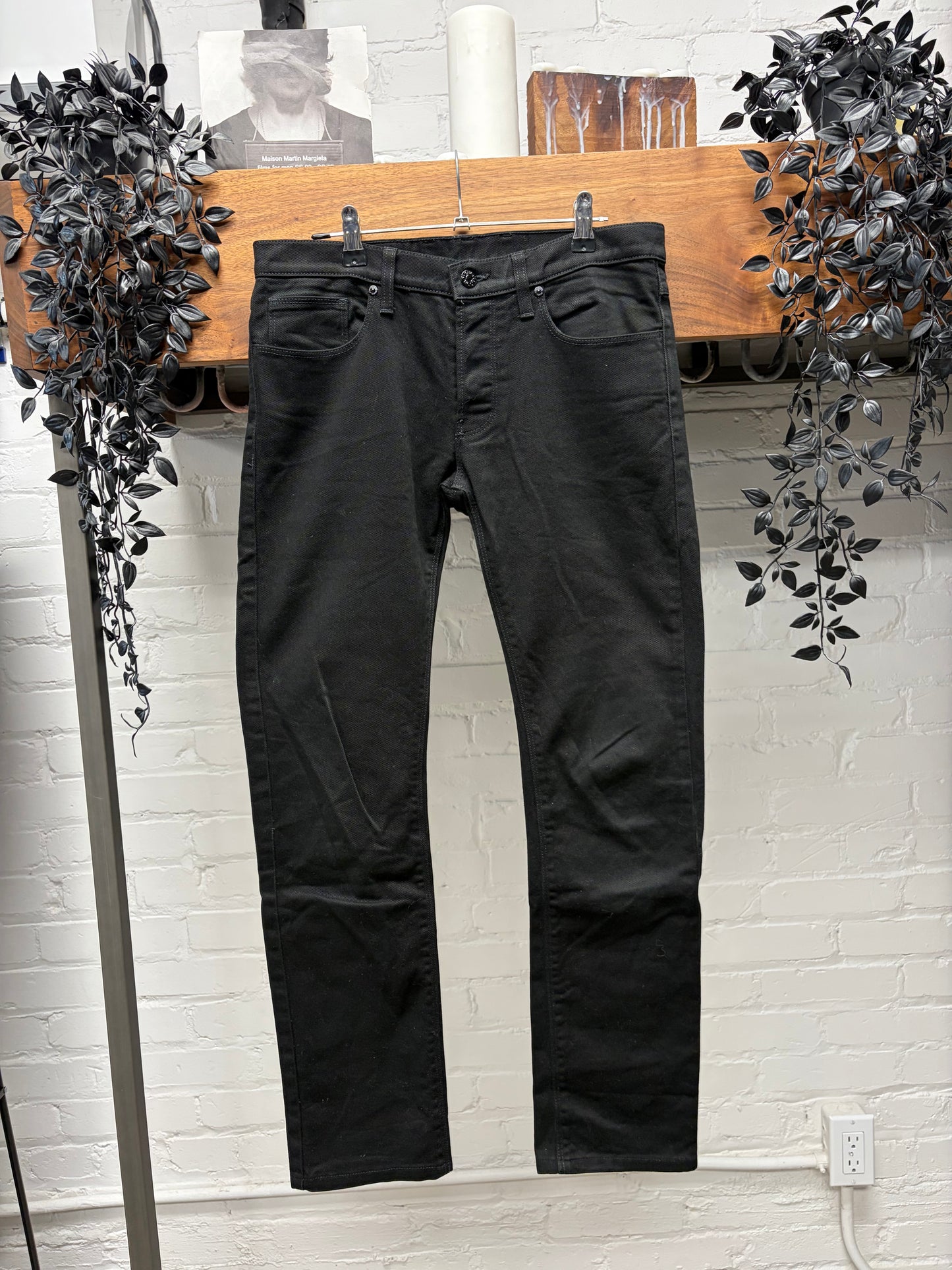 2000s Gucci Men’s Black Skinny Jeans with Guccisima Monogram Logo Jacron Patch