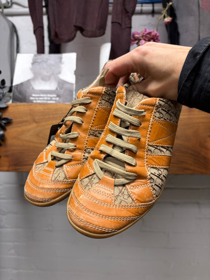Vintage 2000s Dior ‘Diorissimo’ Brown Canvas/Leather Monogram Low Top Sneakers