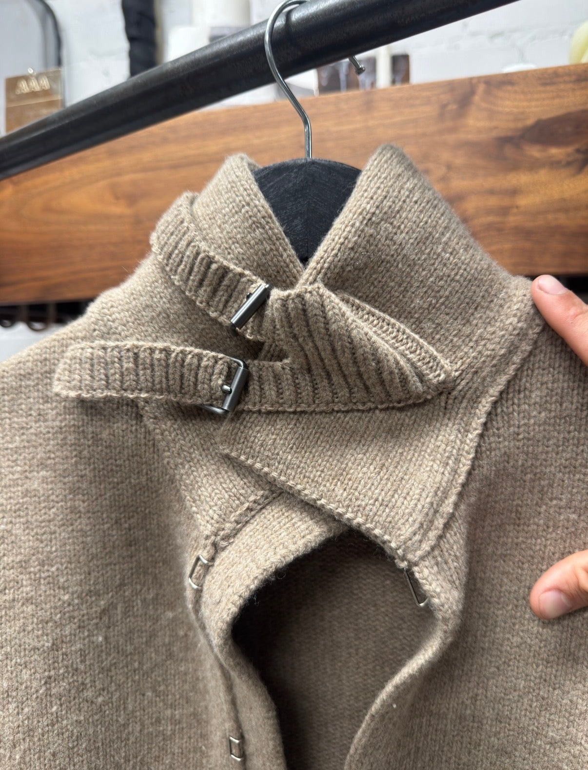 SS2002 Yves Saint Laurent Rive Gauche by Tom Ford ‘Safari’ Drivers Knit With ‘Hook n’ Eye’ Closure