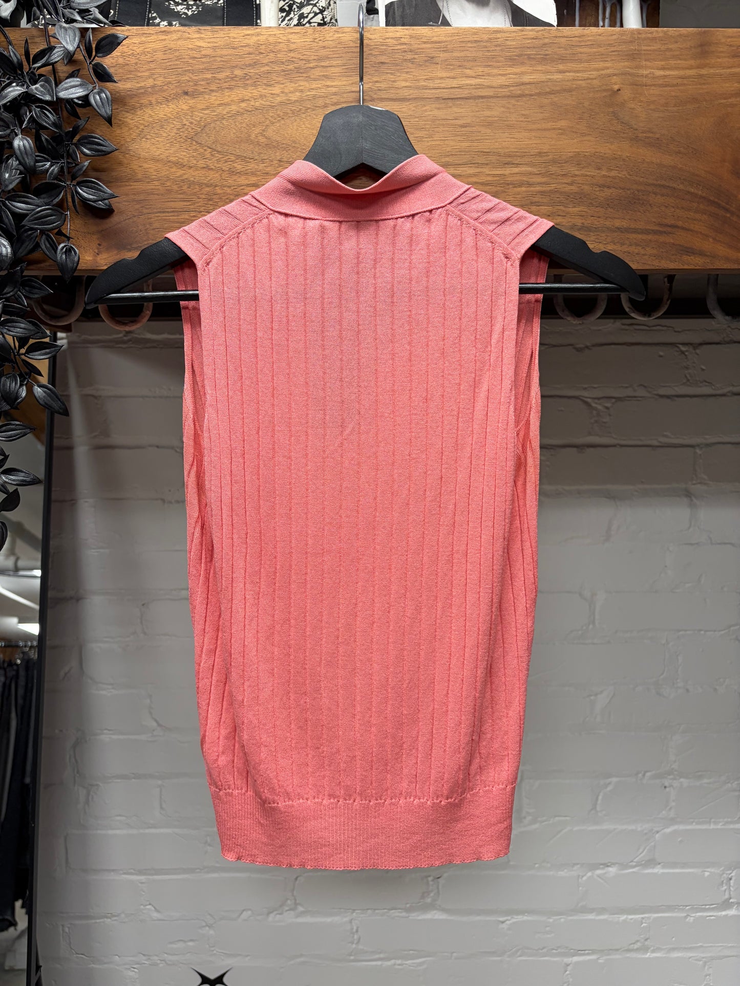Vintage Gucci Pink Ribbed Knit Sleeveless Sweater with Silver Crest Placket