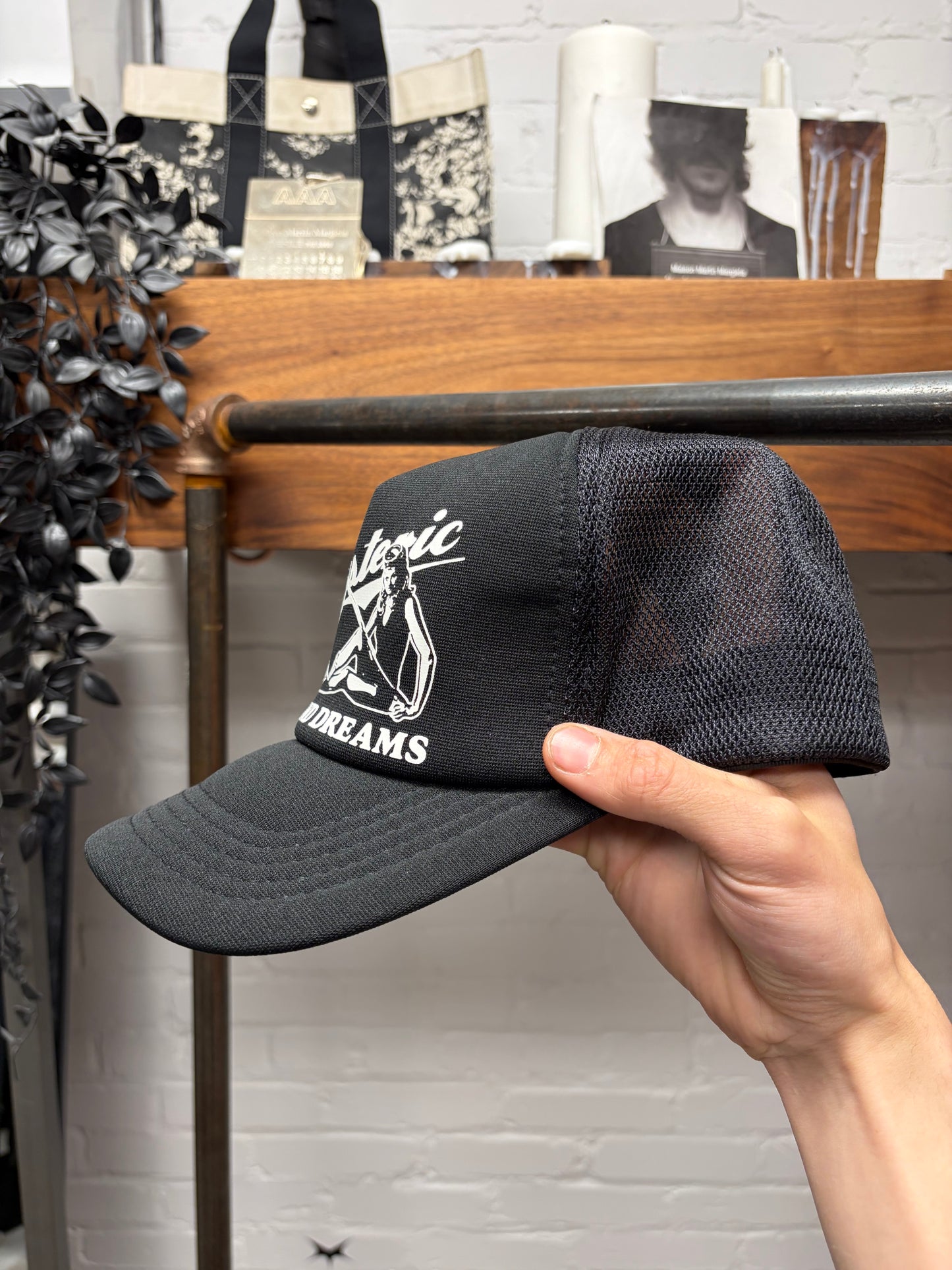 Hysteric Glamour ‘Island Dreams’ Mesh Trucker Hat