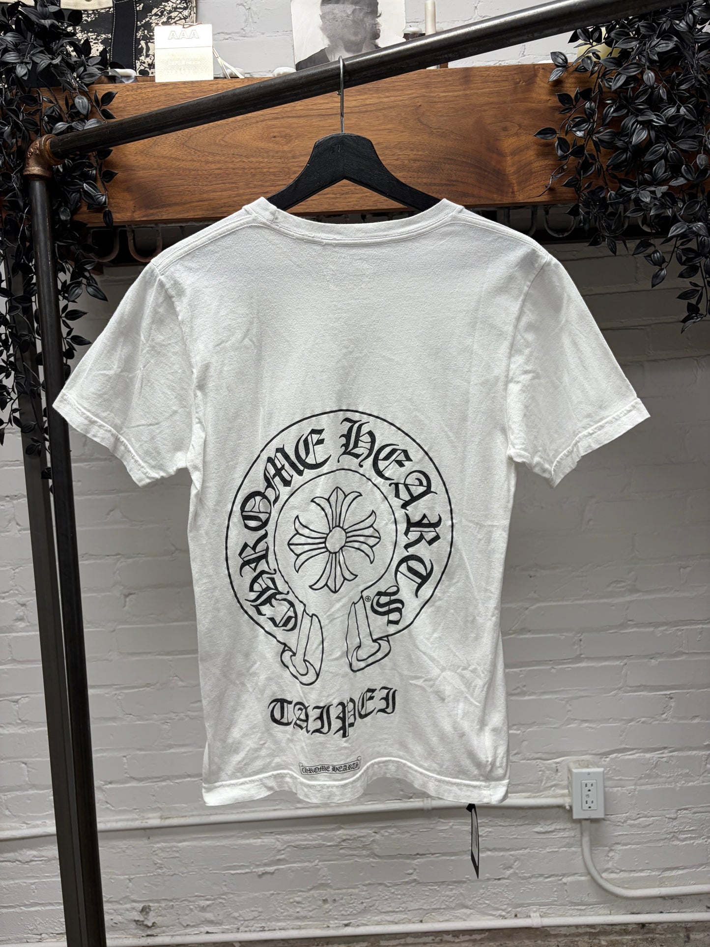 Chrome Hearts ‘Tapei Exclusive’ Horseshoe Logo White Graphic T-Shirt