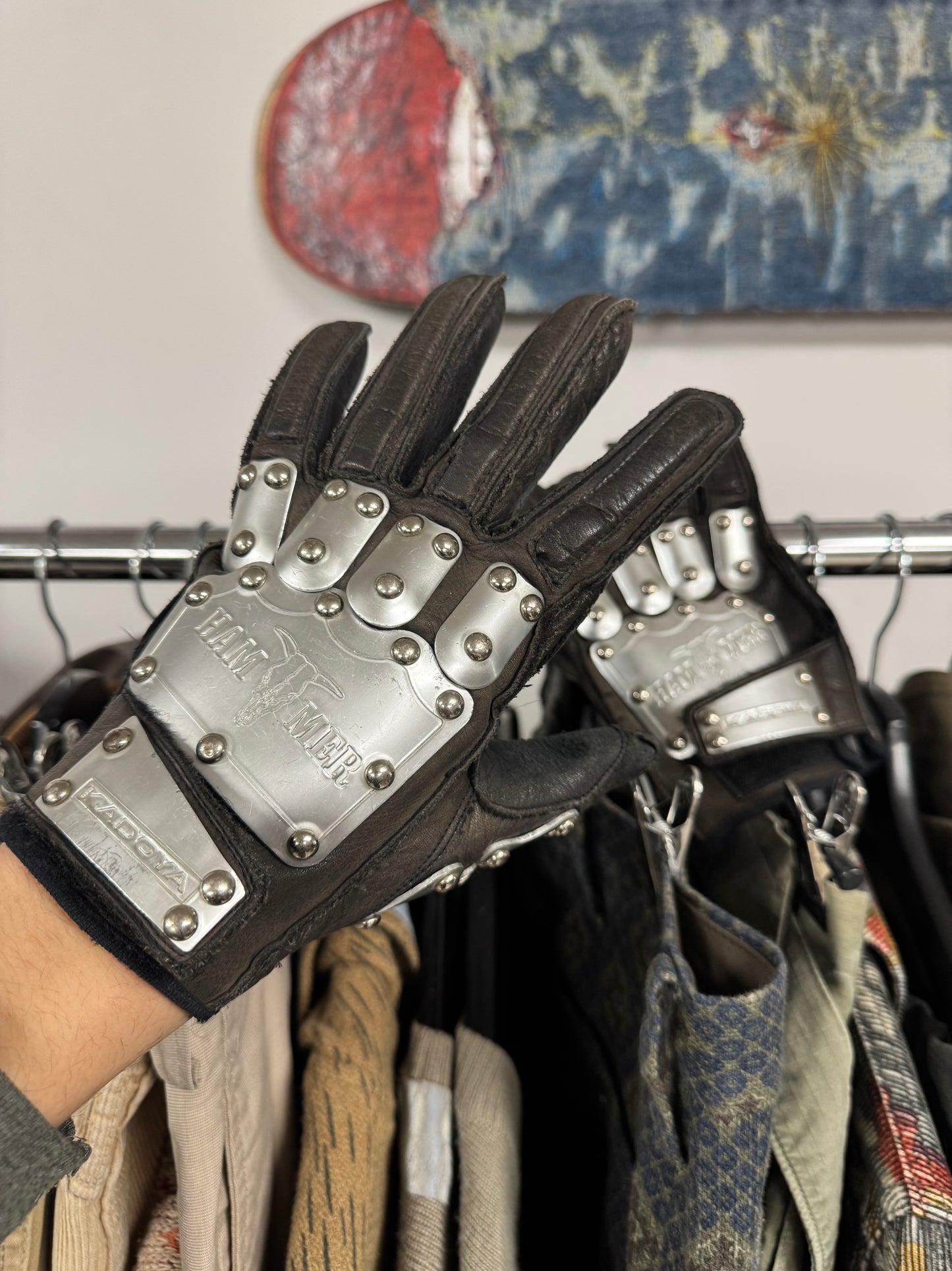 Kadoya K’s Leather ‘Hammer’ Armoured Gloves