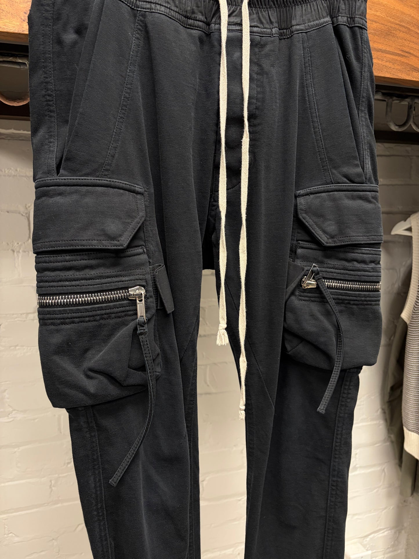 AW2017 Rick Owens ‘Glitter’ Black Drawstring Cargo Joggers