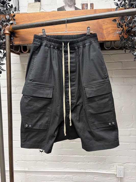AW2021 Rick Owens ‘Gethsemane’ Black Cargo Pod Shorts