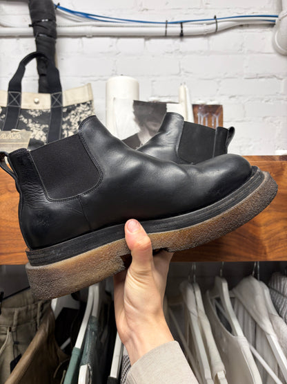 Bottega Veneta Black Calfskin Leather ‘Lug Sole’ Chelsea Boot