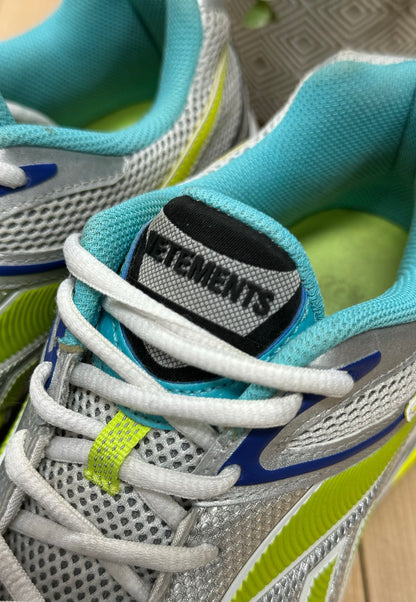 2019 Vetements x Reebok ‘Spike Runner’ 200 Sneakers