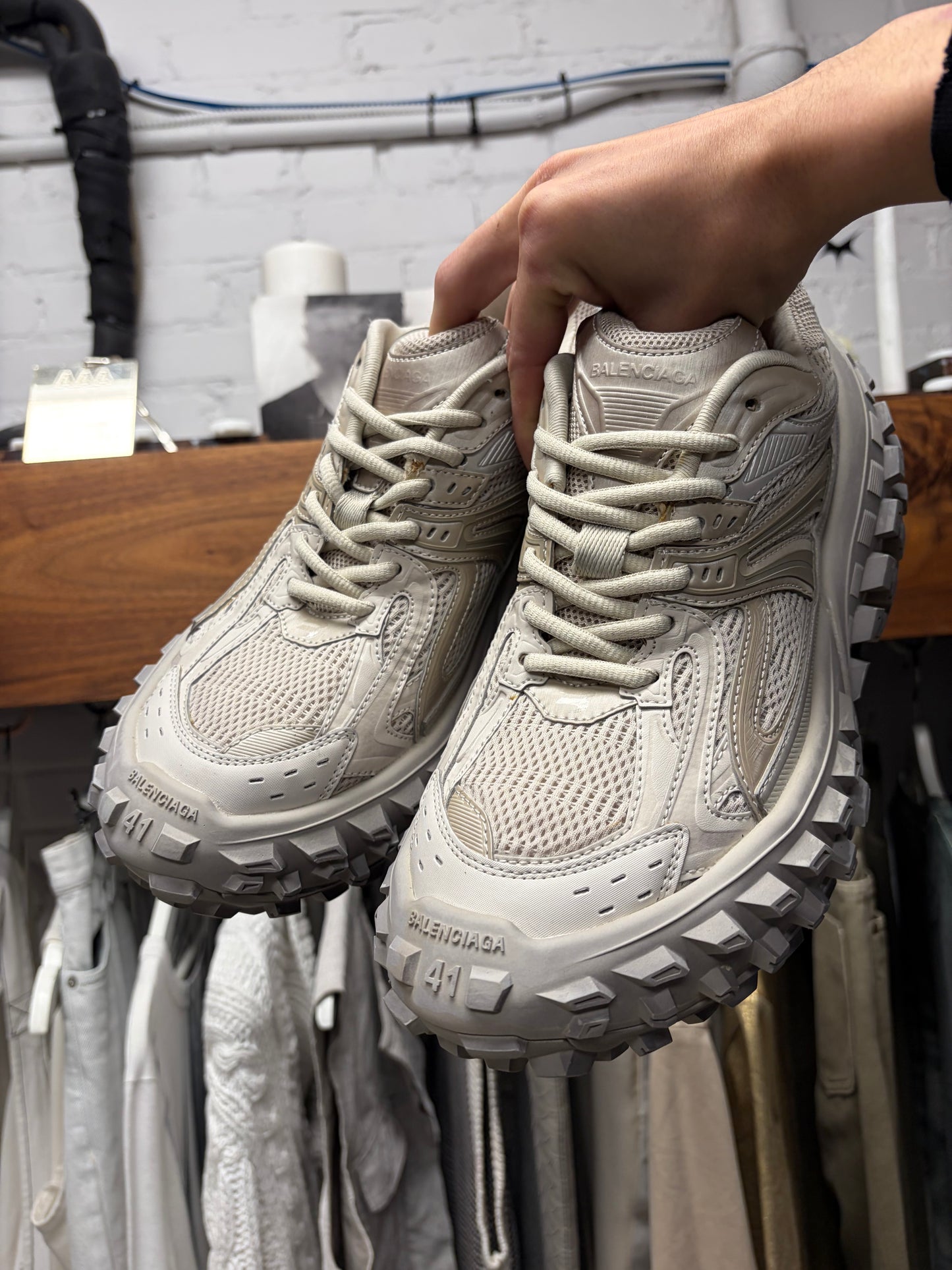 Balenciaga ‘Defender’ Tire Track Sole ‘Bounce’ Low Top Sneakers