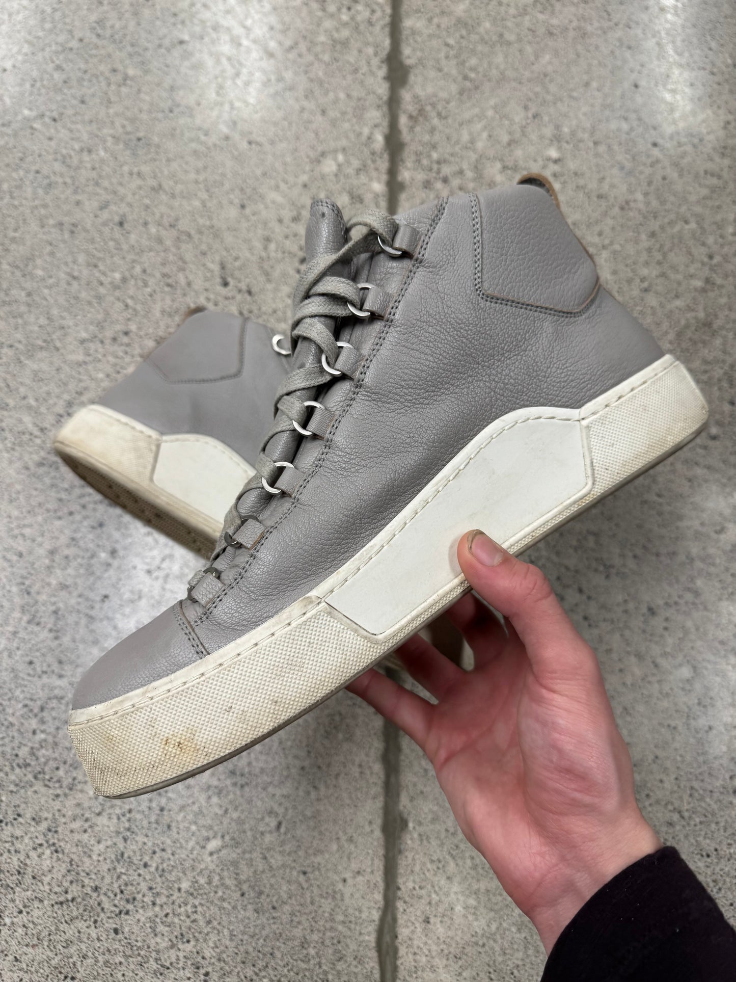 Balenciaga ‘Arena’ Grey/Cream Leather High Top Sneakers