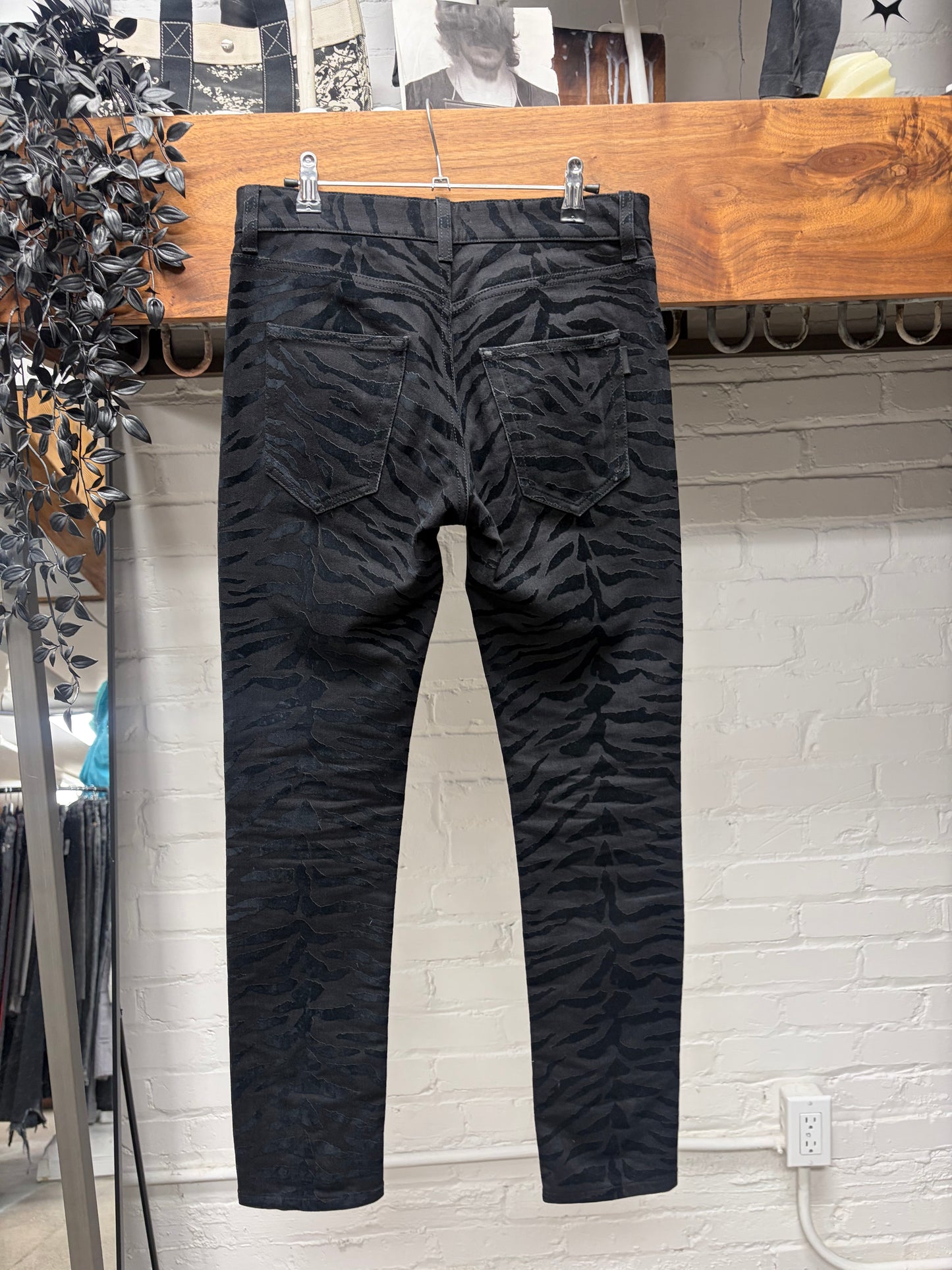 2019 Saint Laurent ‘Zebra’ D02 Black Skinny Jeans