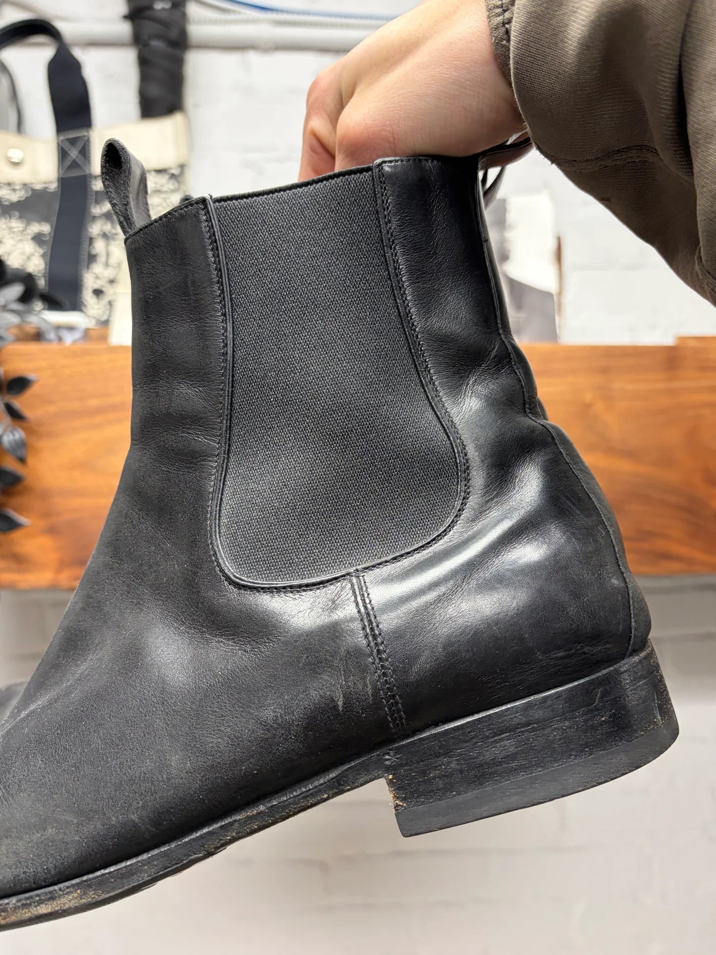 Gucci Black Leather ‘Pointed Toe’ Ankle Cut Boots