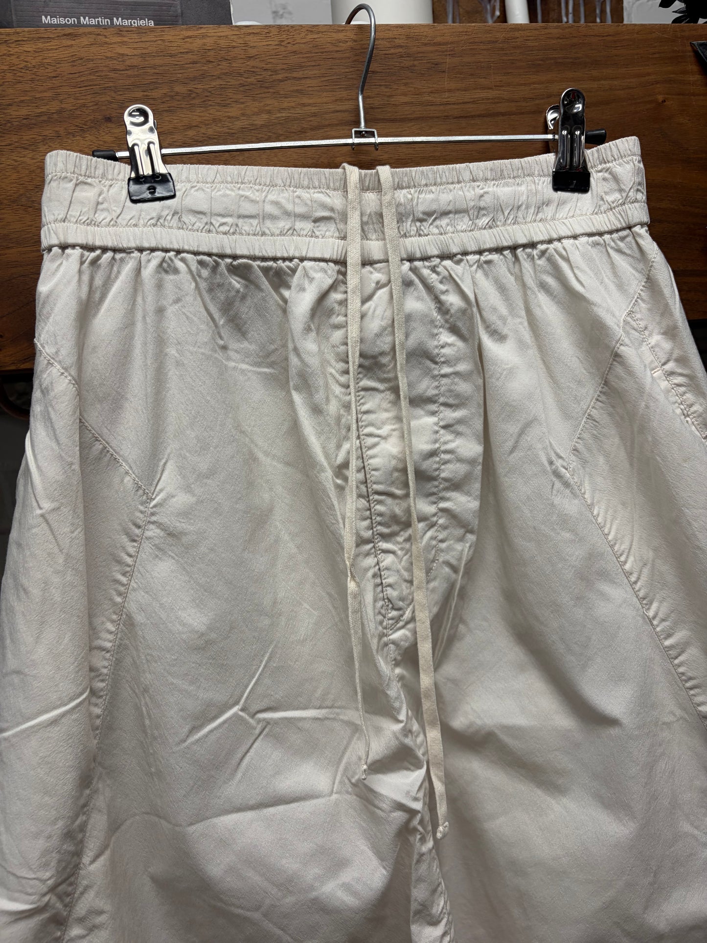 SS2019 Julius Cream White Nylon Lightweight ‘Pod’ Drop Crotch Shorts