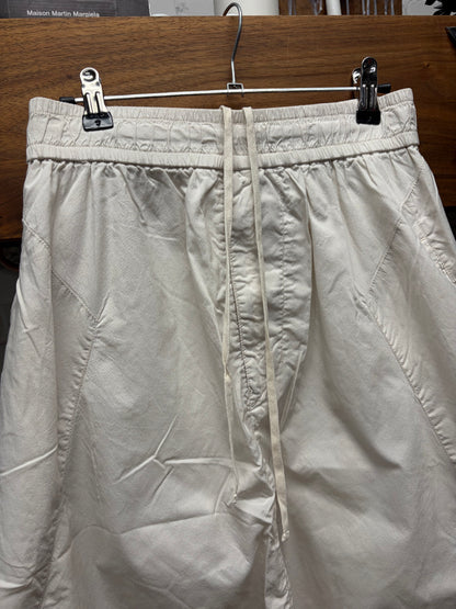 SS2019 Julius Cream White Nylon Lightweight ‘Pod’ Drop Crotch Shorts