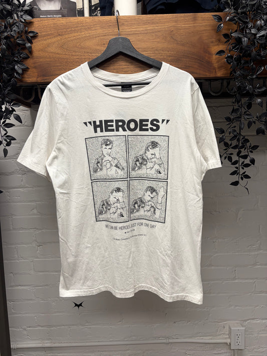 Number (N)ine ‘Heroes’ David Bowie Tribunal White Graphic T-Shirt
