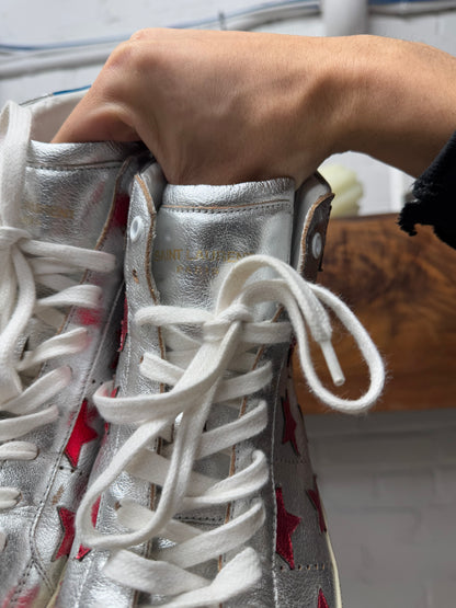 Saint Laurent SL/01 ‘Star Patch’ Leather High Top Sneakers