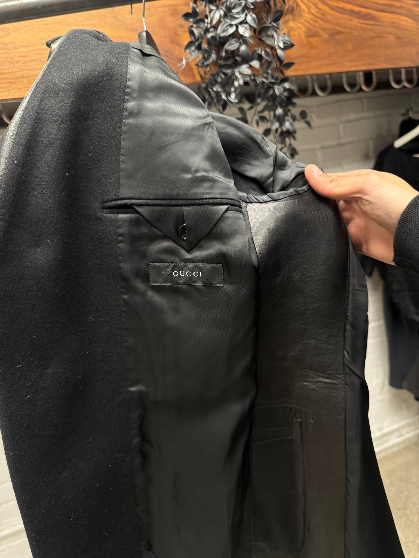 2000s Gucci ‘Leather Lapel’ Black Wool Slim Cut Blazer