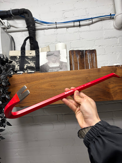AW2015 Supreme Crowbar