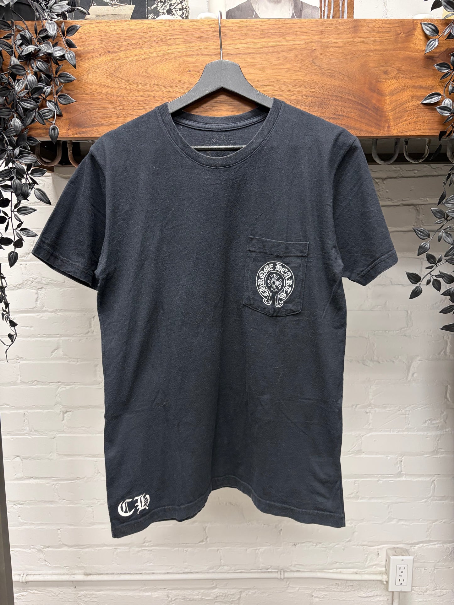 Chrome Hearts ‘Horseshoe Logo’ Paris Store Exclusive T-Shirt