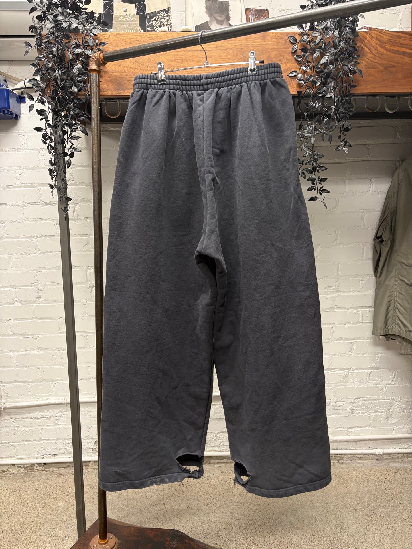 SS2025 Balenciaga x Under Armour Heavyweight Wide Leg Black Sweatpants