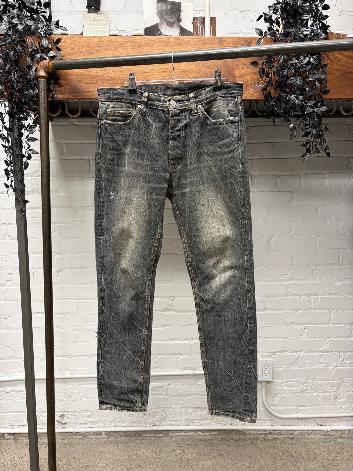 2000s Hysteric Glamour ‘Kinky’ Washed Grey Skinny Jeans