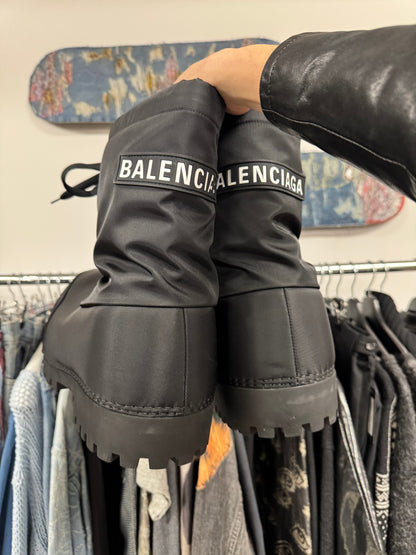 Balenciaga ‘Alaska’ Oversized Ski Boots