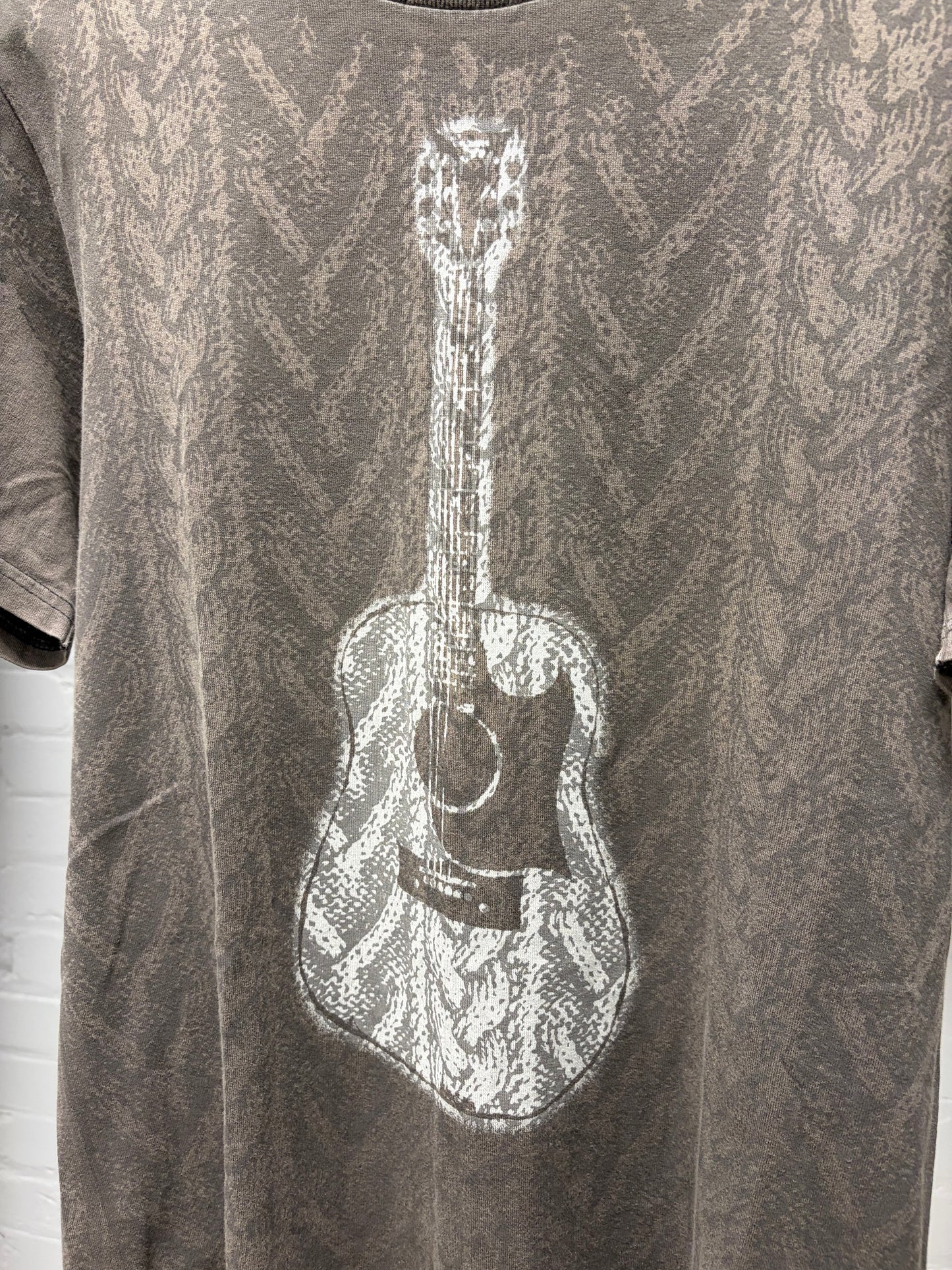 AW2007 Number (N)ine ‘Love God Murder’ Brown Guitar Graphic Short Sleeve Shirt