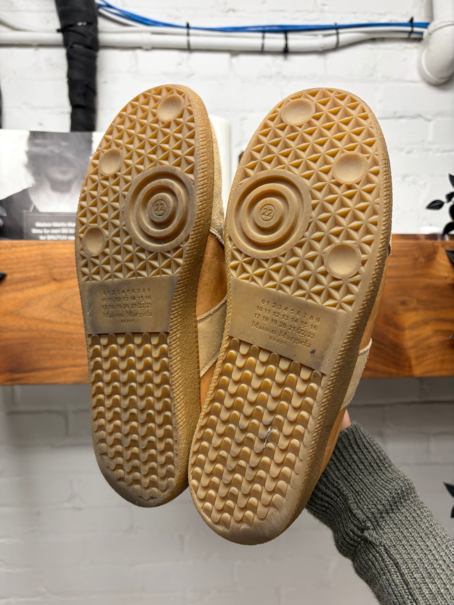 Maison Margiela Wheat/Tan Leather ‘G.A.T.’ Low Top Sneakers