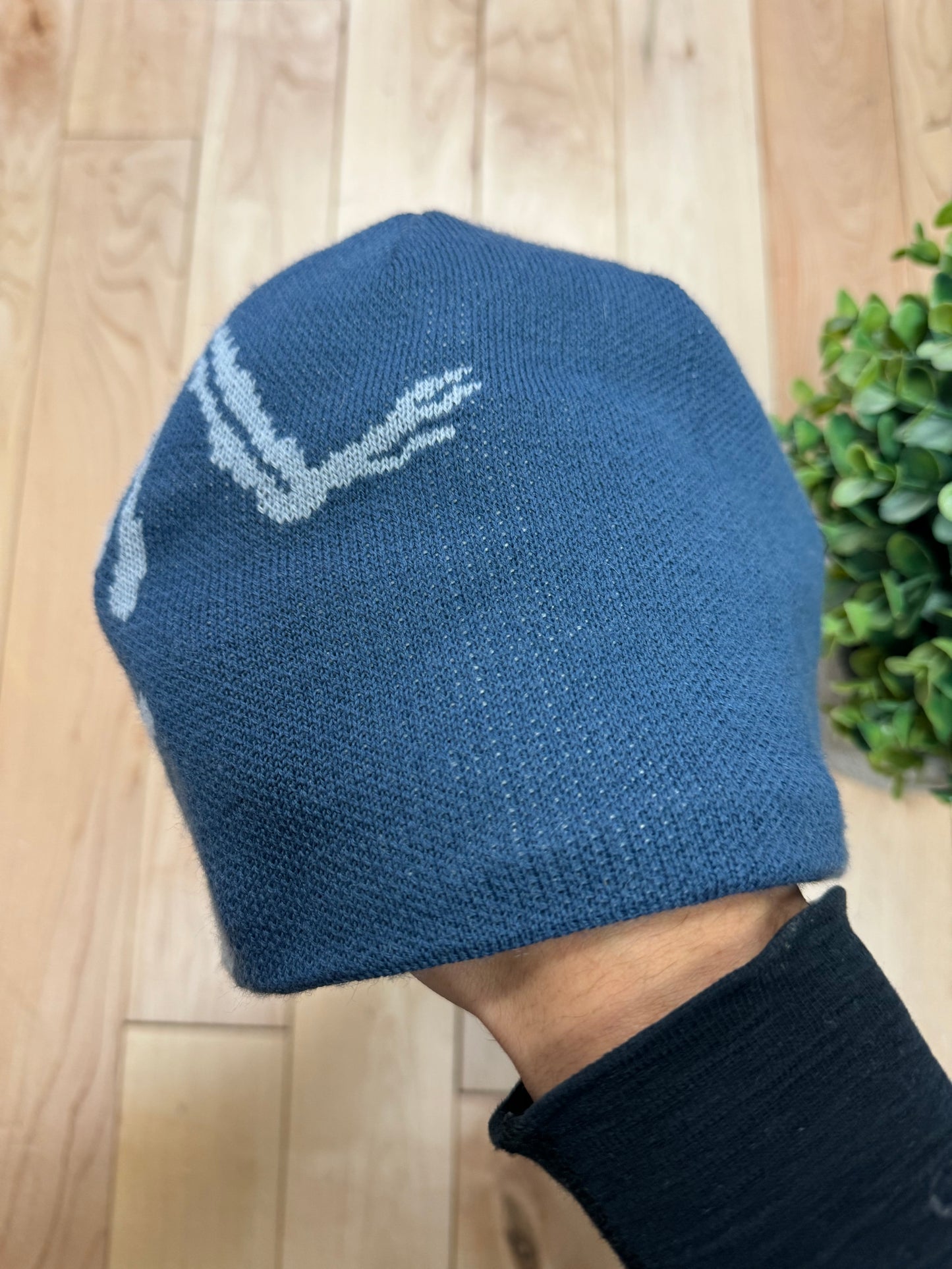 Arc’teryx ’Bird Head’ Logo Beanie