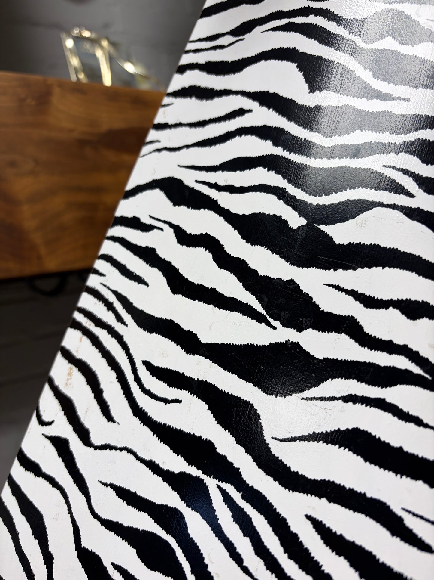 SS2016 Saint Laurent by Hedi Slimane 1/300 ‘Surf Sound’ Cruiser Shape Deck Complete Skateboard