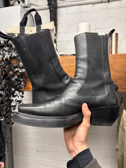 Bottega Veneta ‘The Lean’ Cuban Heel Chelsea Boot