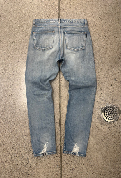 2019 Saint Laurent ‘D20’ Light Wash Blue Skinny Jeans