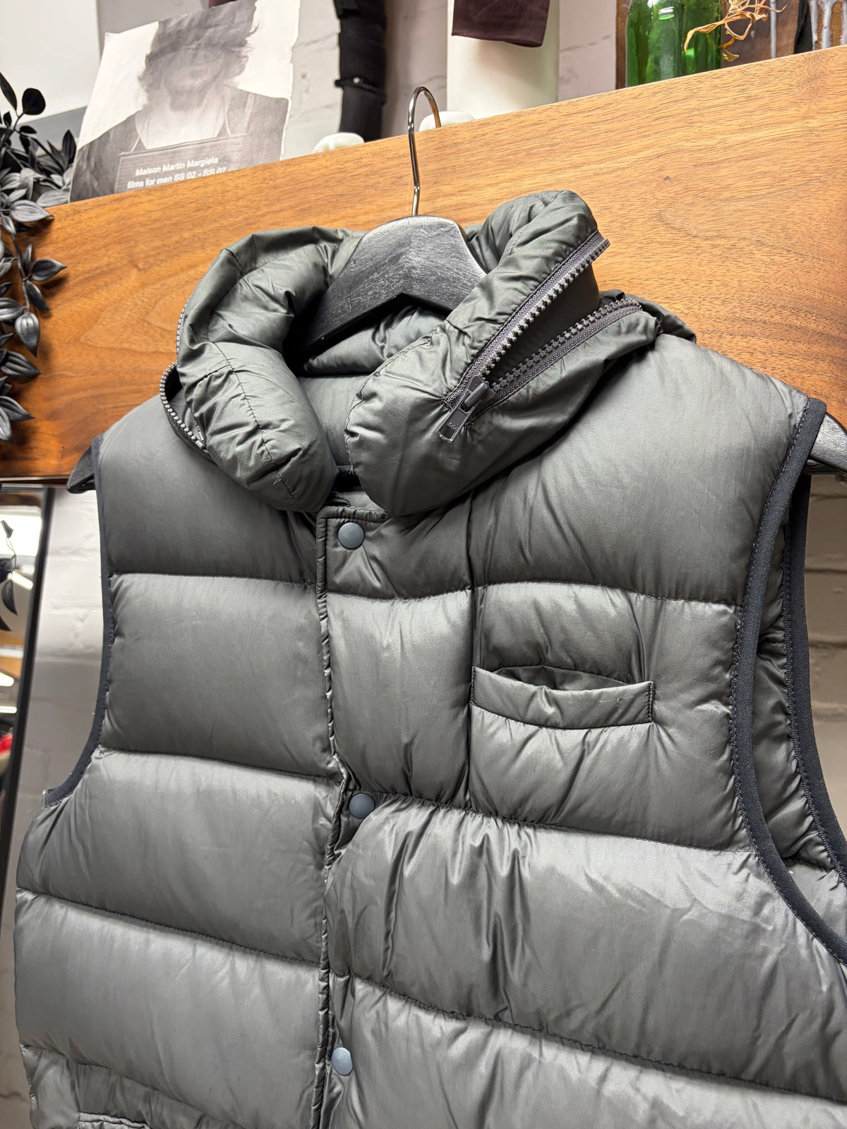 AW2009 Undercover ‘Earmuff Maniac’ Grey Down Filled Puffer Vest with Stow Hood