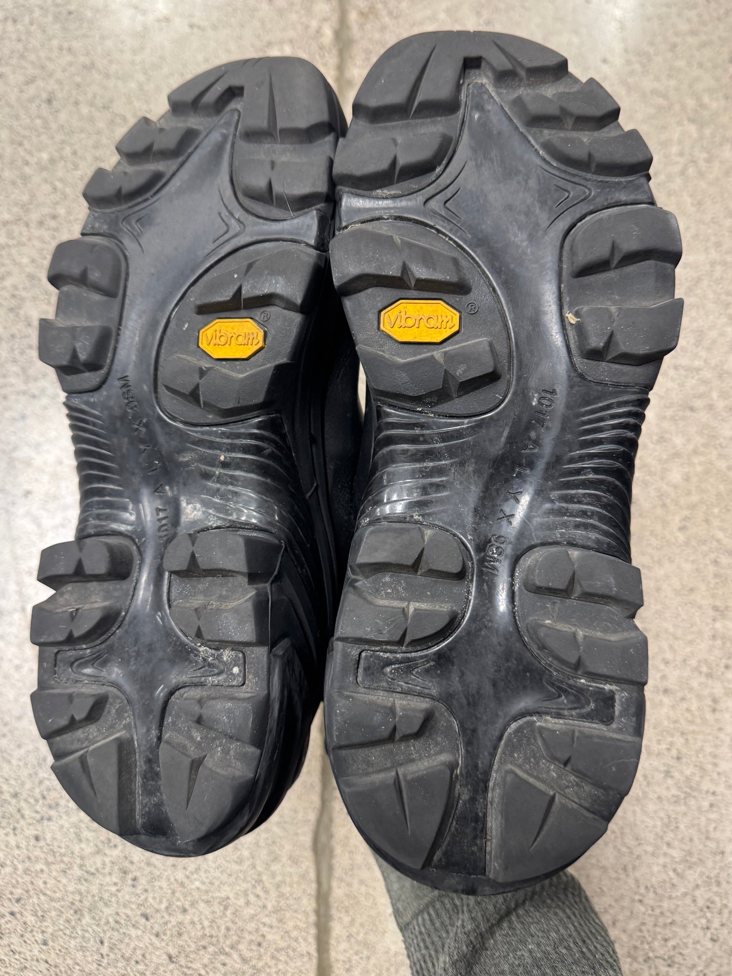 1017 Alyx 9SM Vibram Sole Hiking Boots