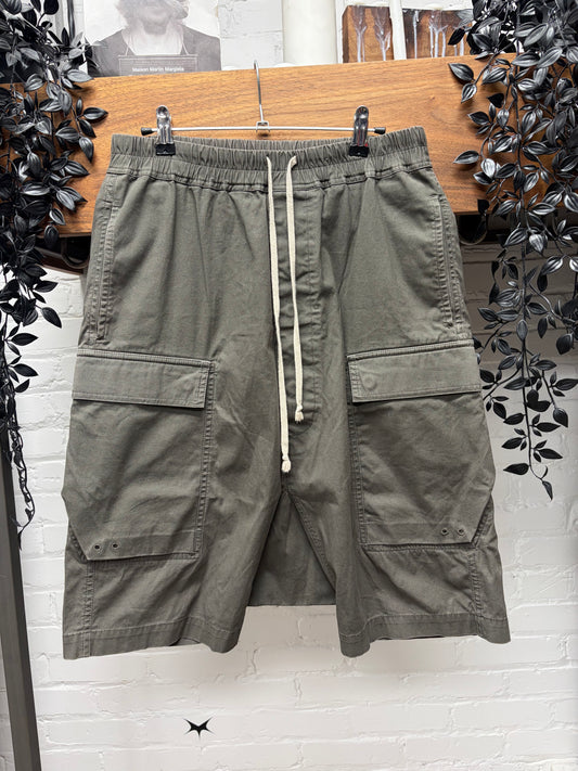 SS2017 Rick Owens ‘Walrus’ Grey Cargo ‘Pod’ Drop Crotch Shorts