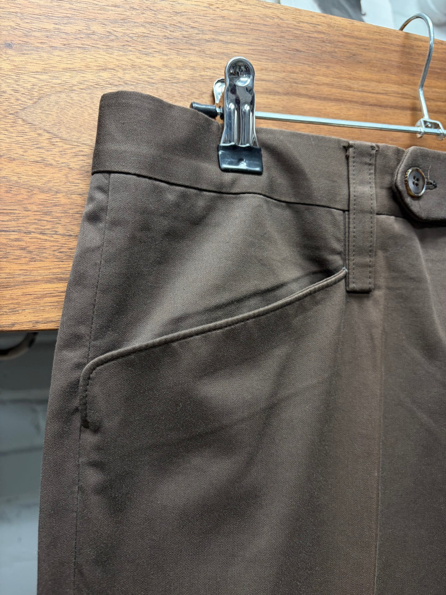 2000s Gucci Pleated Brown Wool Straight Cut Trousers