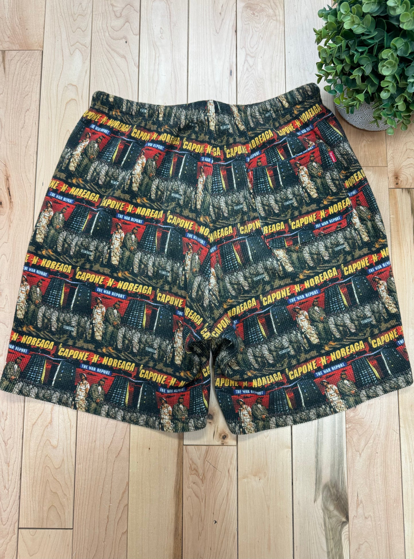 Supreme Capone & Noreaga ‘War Report’ Thermal Shorts