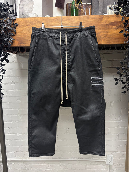 AW2017 Rick Owens 'Glitter' Waxed Black 'Subhuman' Patch Cropped
Drop Crotch Pants